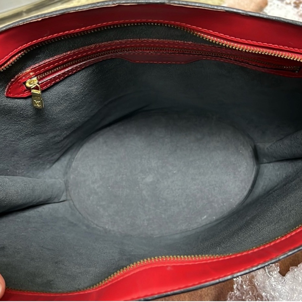Authentic Louis Vuitton Red Epi Saint Jacques Tote - Picture 11 of 12